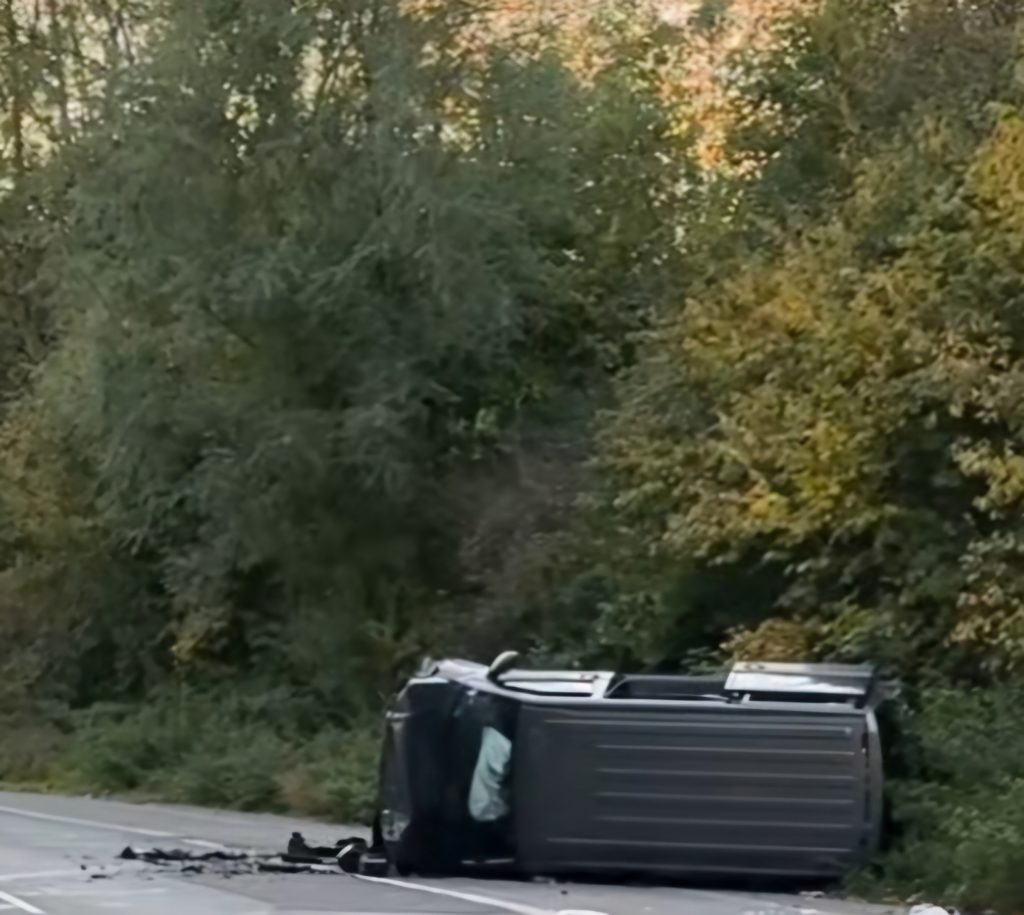 Frontalzusammenstoß auf der Burgholzstraße: Vier Schwerverletzte